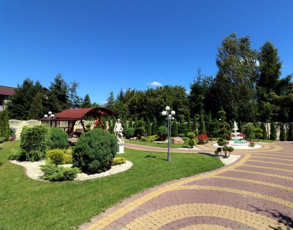 Pokoje Goscinne Anna Airport Modlin Nowy Dwór Mazowiecki Exteriör bild